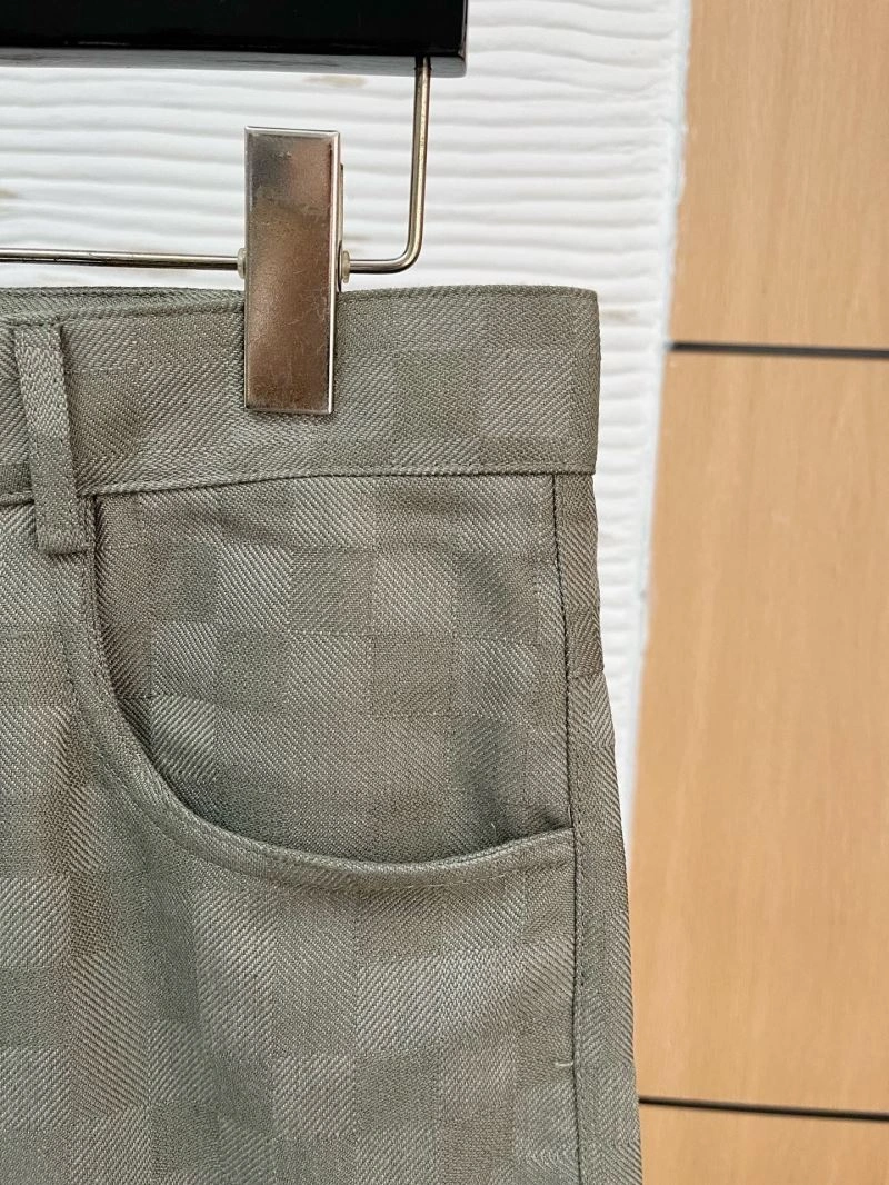 Breathable Louis Vuitton Long Pants 135000