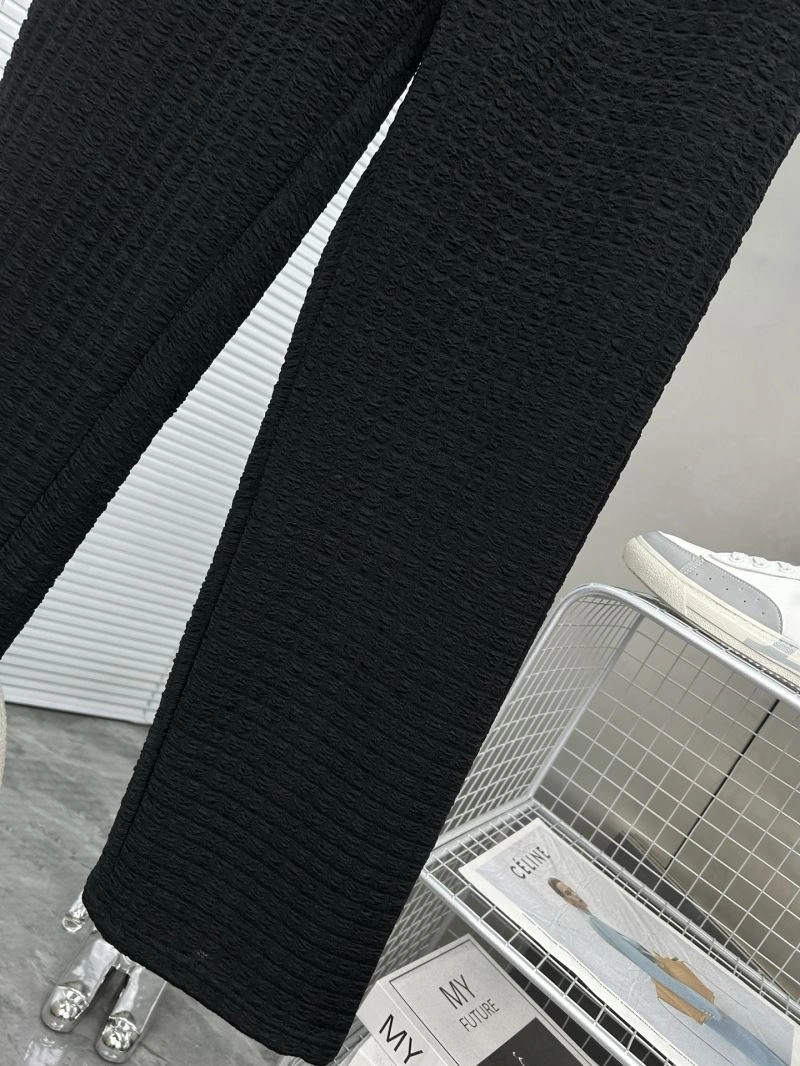 Vibrant Louis Vuitton Long Pants 134992