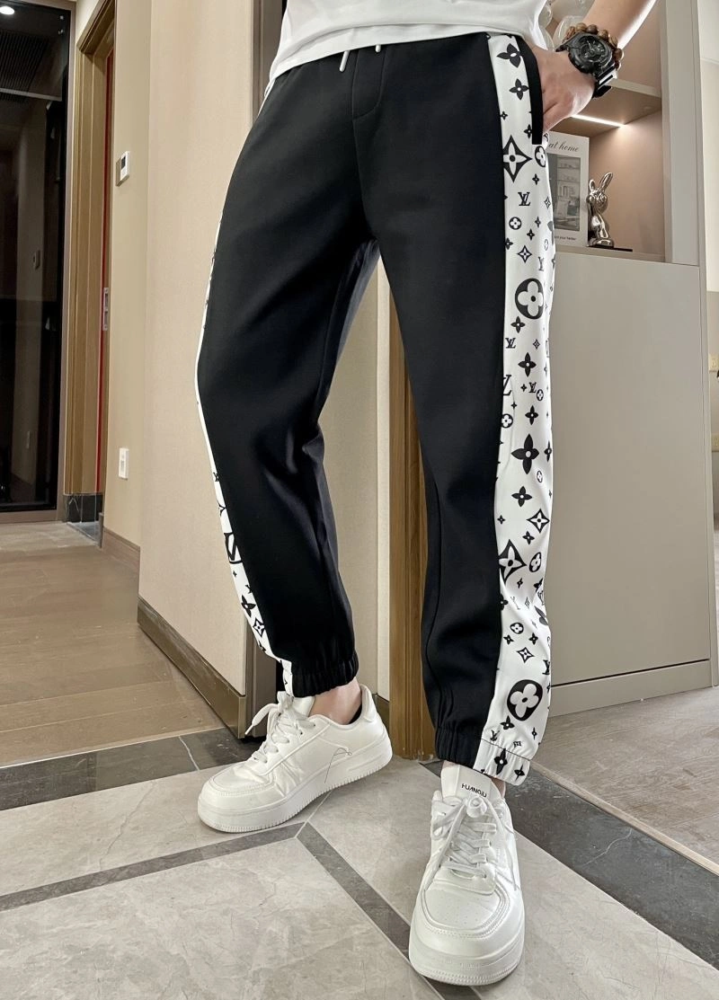 Versatile Louis Vuitton Long Pants 134987