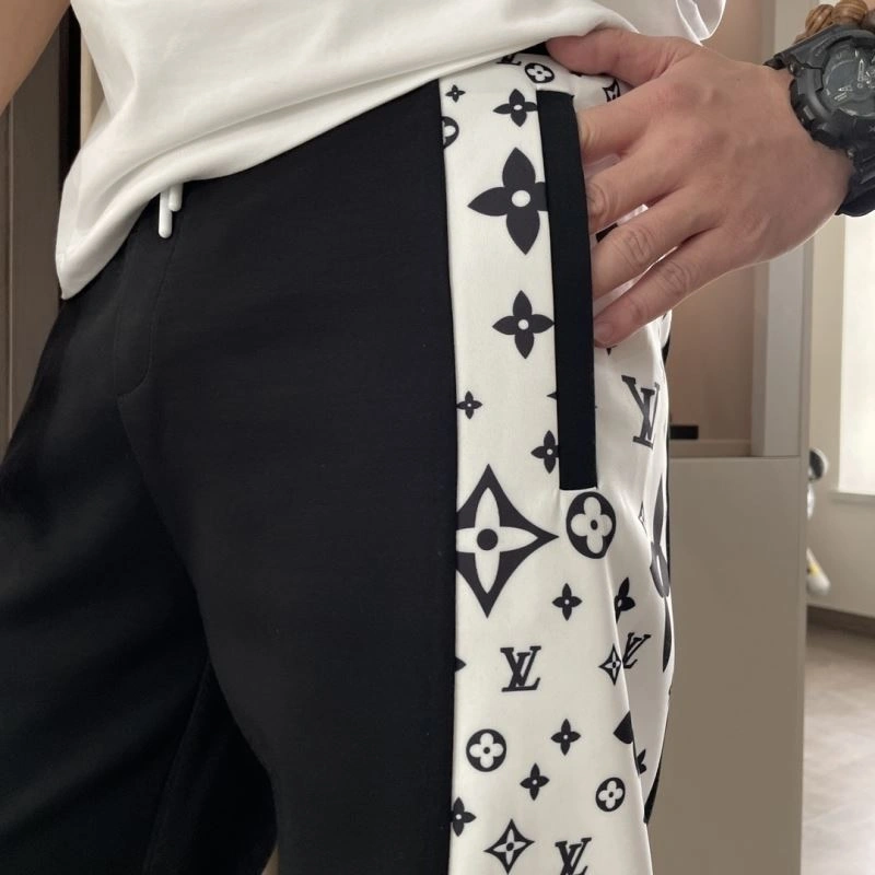 Versatile Louis Vuitton Long Pants 134987