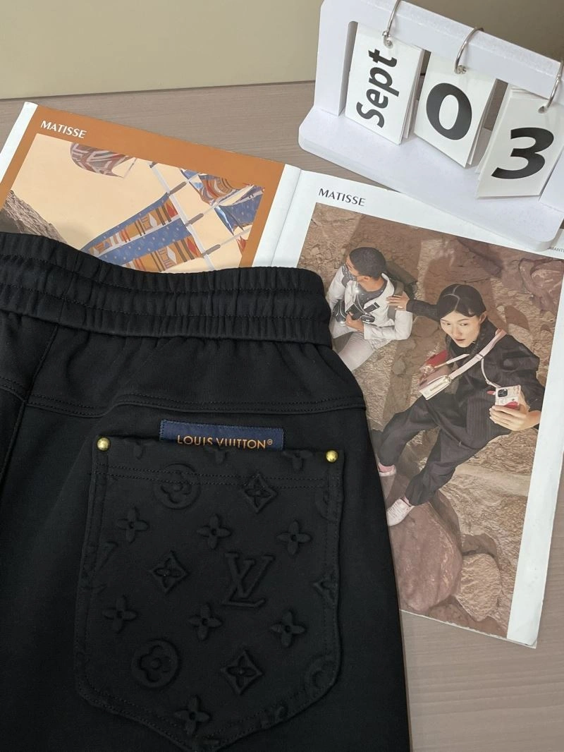 ZipUp Louis Vuitton Long Pants 134977