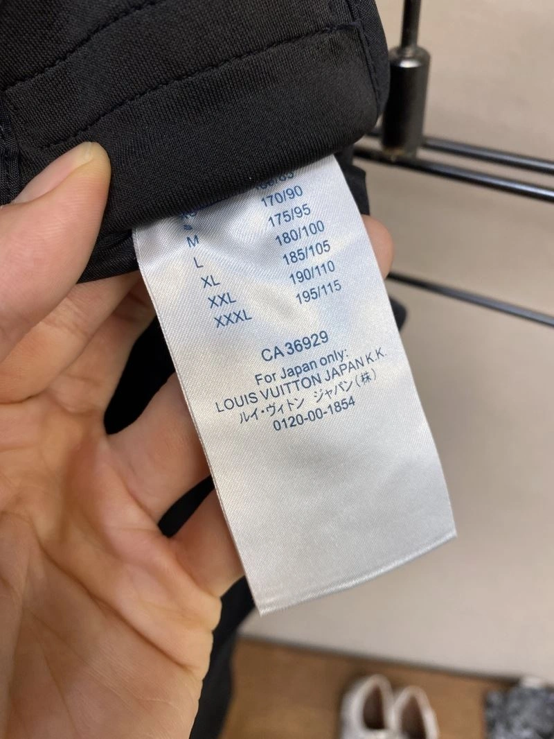 Louis Vuitton Long Pants Breathable 134963