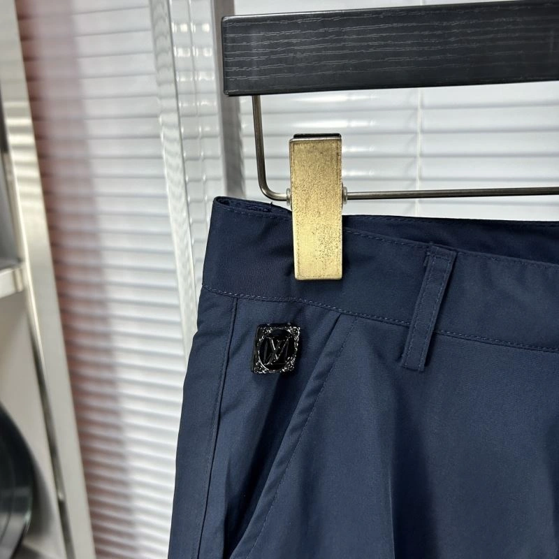 Modern Louis Vuitton Long Pants 134975