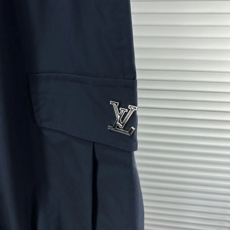 Modern Louis Vuitton Long Pants 134975