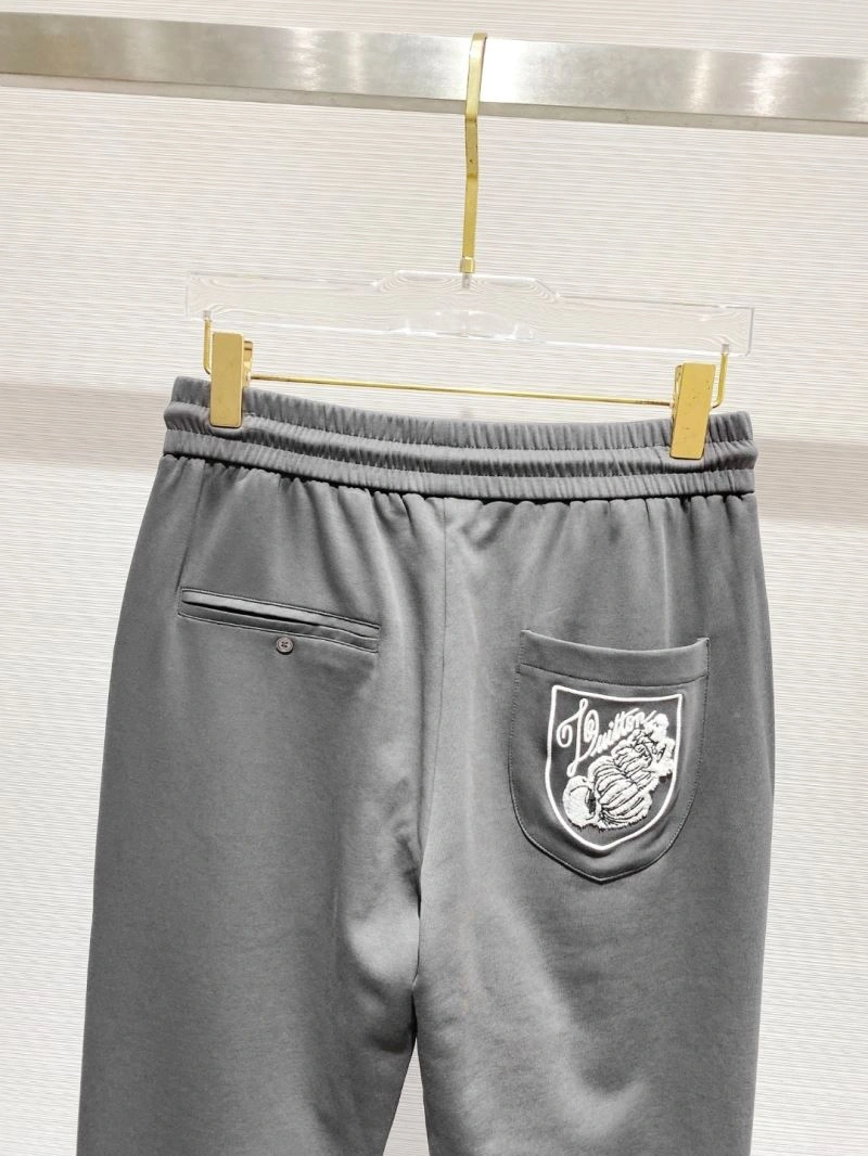 Louis Vuitton Long Pants Sleek 134980