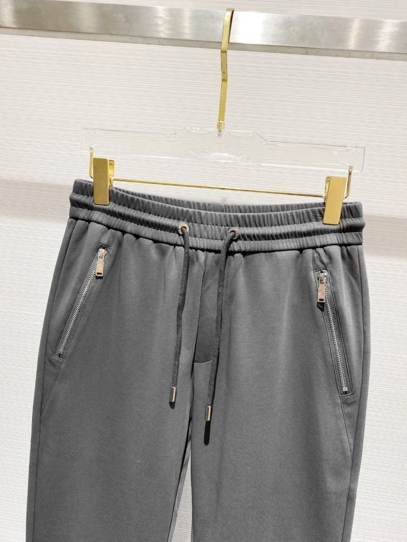 Louis Vuitton Long Pants Sleek 134980