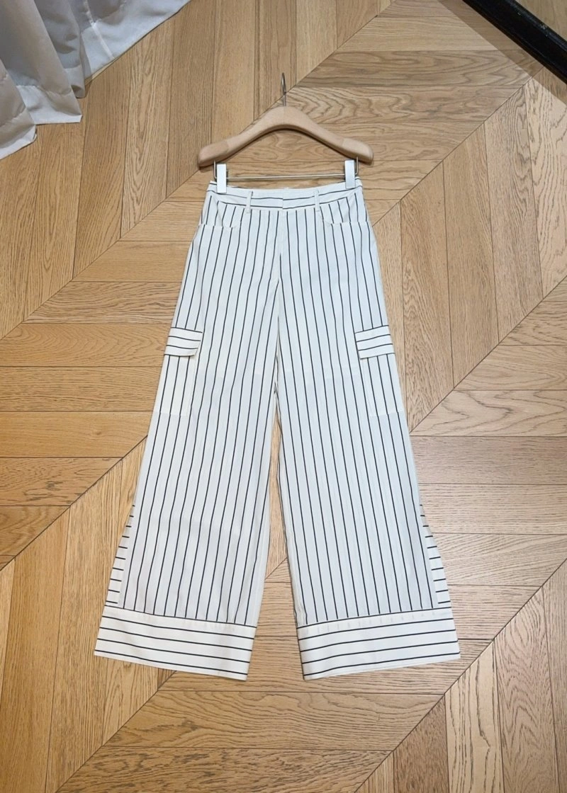 Louis Vuitton Long Pants Sporty 131397