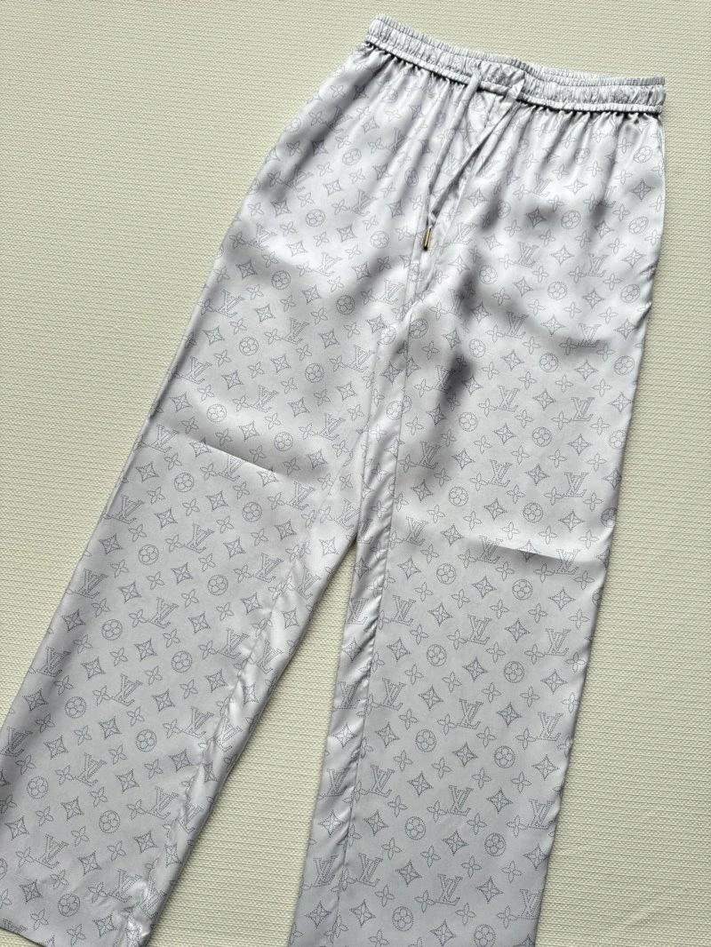 Louis Vuitton Long Pants Comfortable 131403