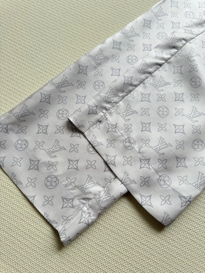 Louis Vuitton Long Pants Comfortable 131403