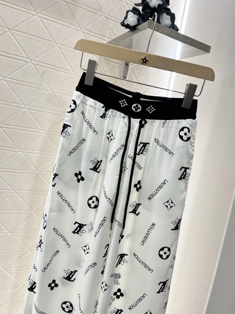 Comfortable Louis Vuitton Long Pants 131427