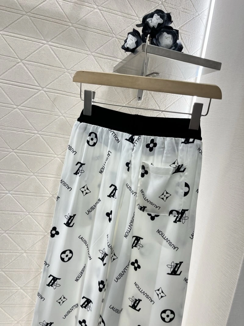 Comfortable Louis Vuitton Long Pants 131427