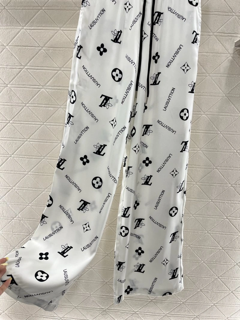 Comfortable Louis Vuitton Long Pants 131427
