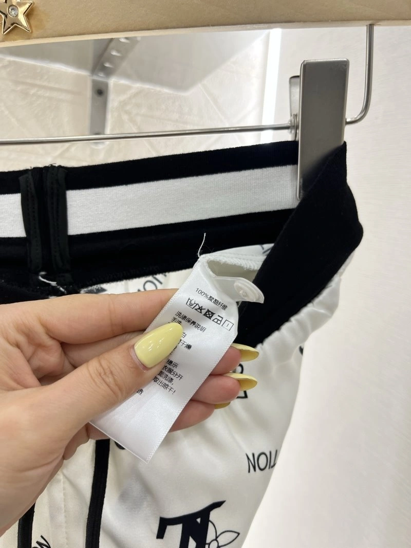 Comfortable Louis Vuitton Long Pants 131427