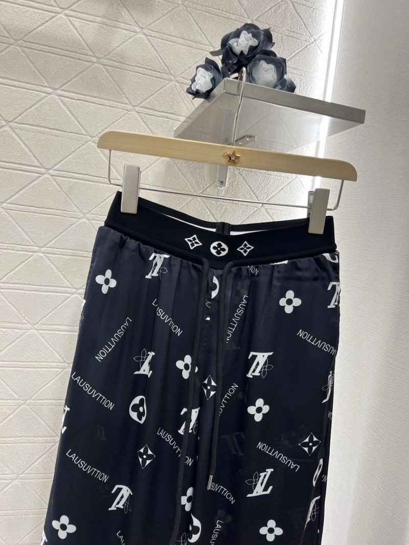 Louis Vuitton Long Pants Durable 131401