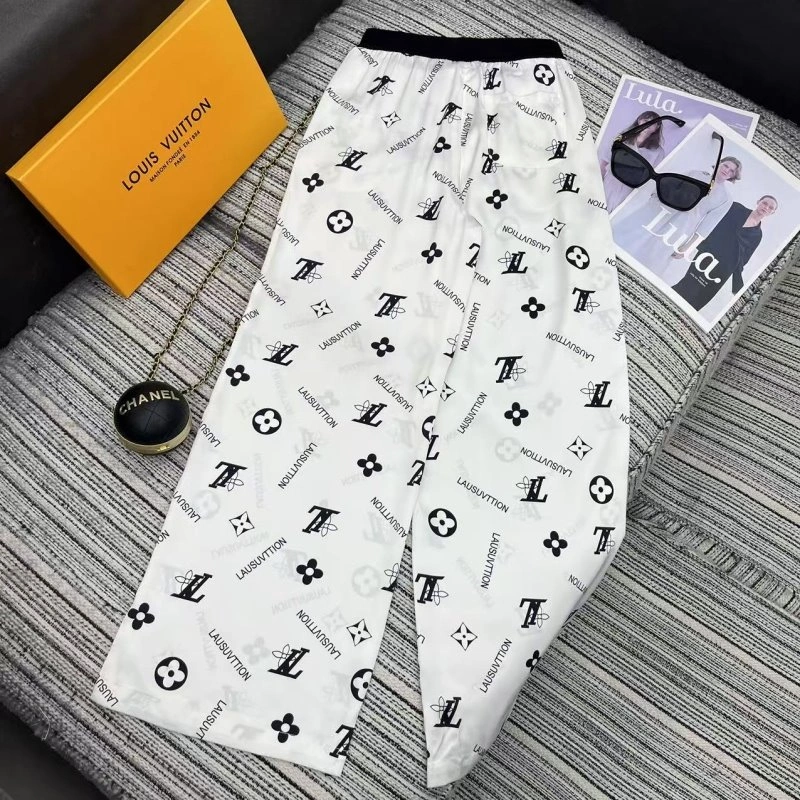 Functional Louis Vuitton Long Pants 131400