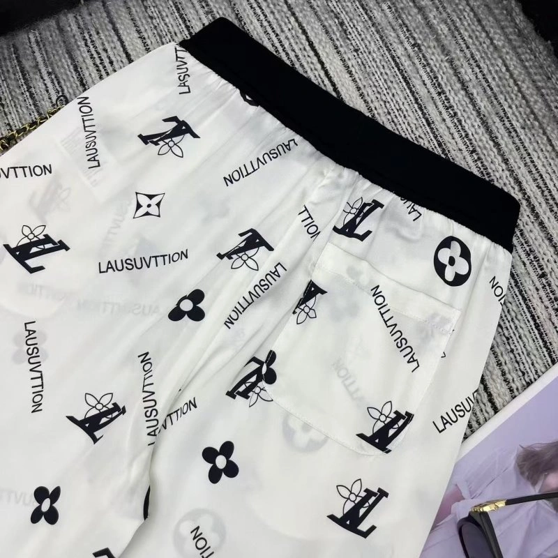 Functional Louis Vuitton Long Pants 131400