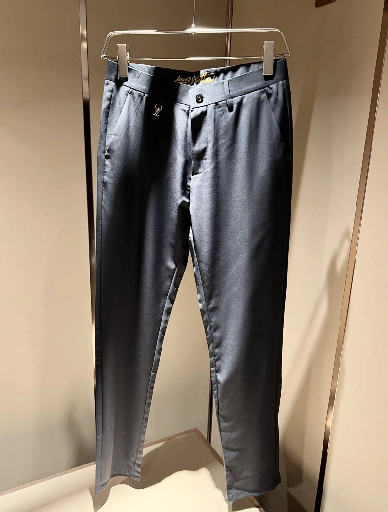Louis Vuitton Long Pants Flexible 134010