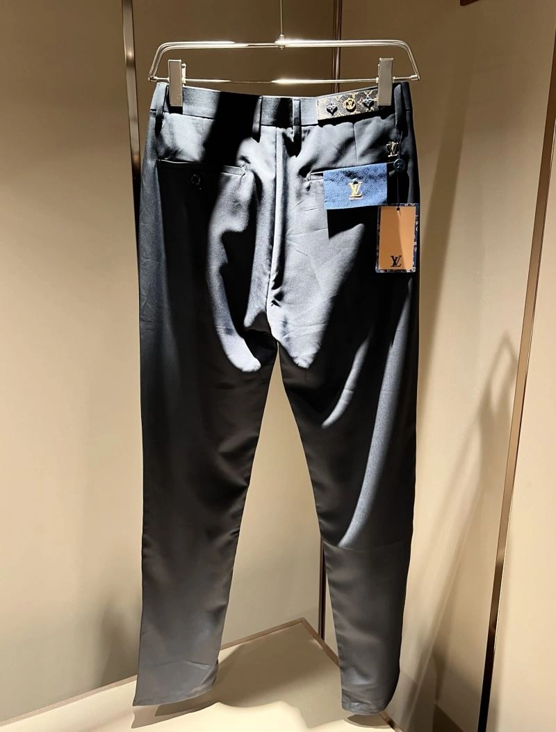 Louis Vuitton Long Pants Flexible 134010