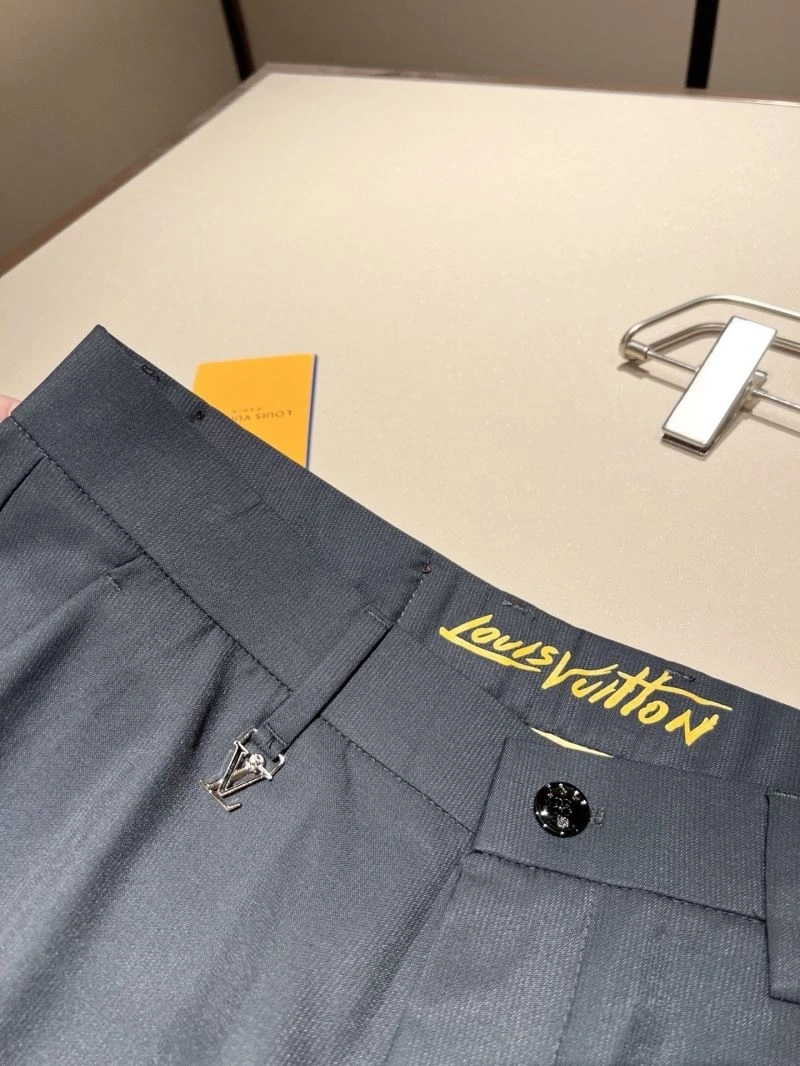 Louis Vuitton Long Pants Flexible 134010