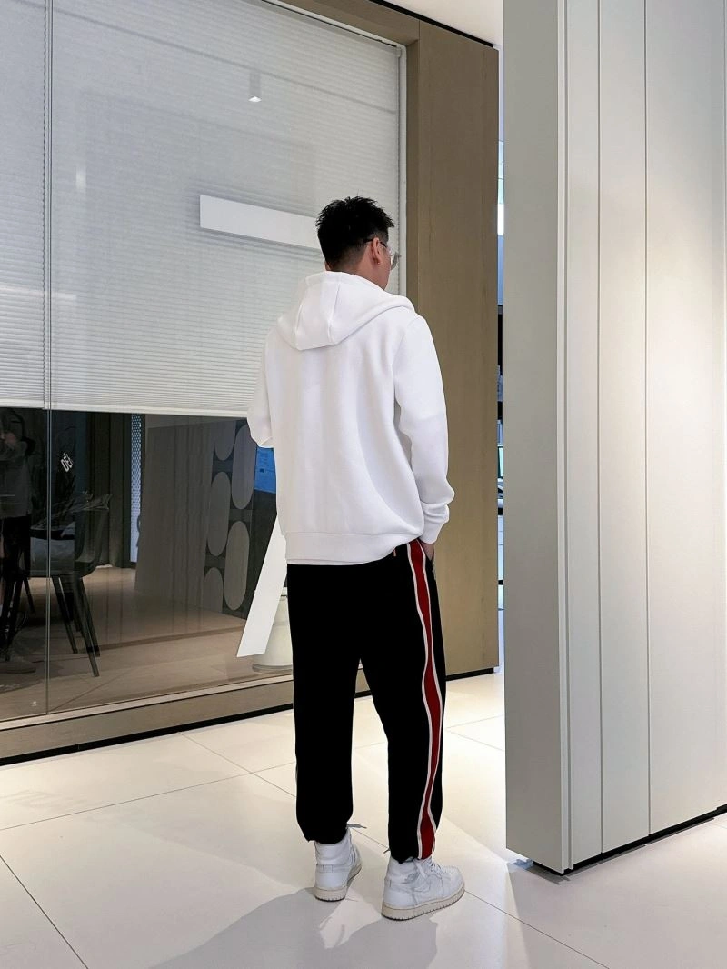 Flexible Louis Vuitton Long Pants 134023