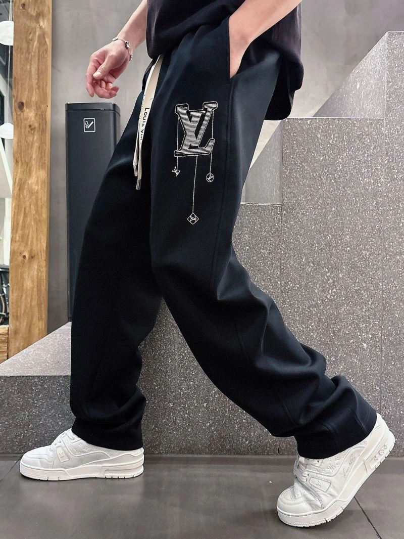 Lightweight Louis Vuitton Long Pants 134028