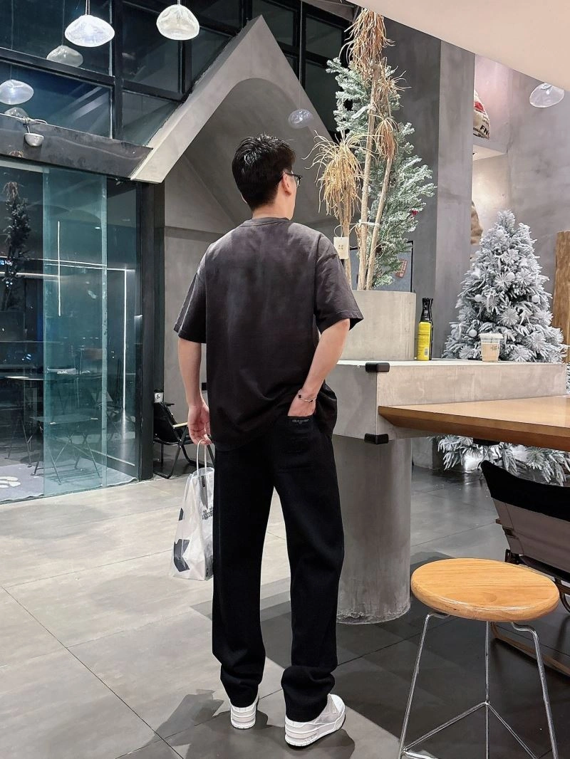 Lightweight Louis Vuitton Long Pants 134028