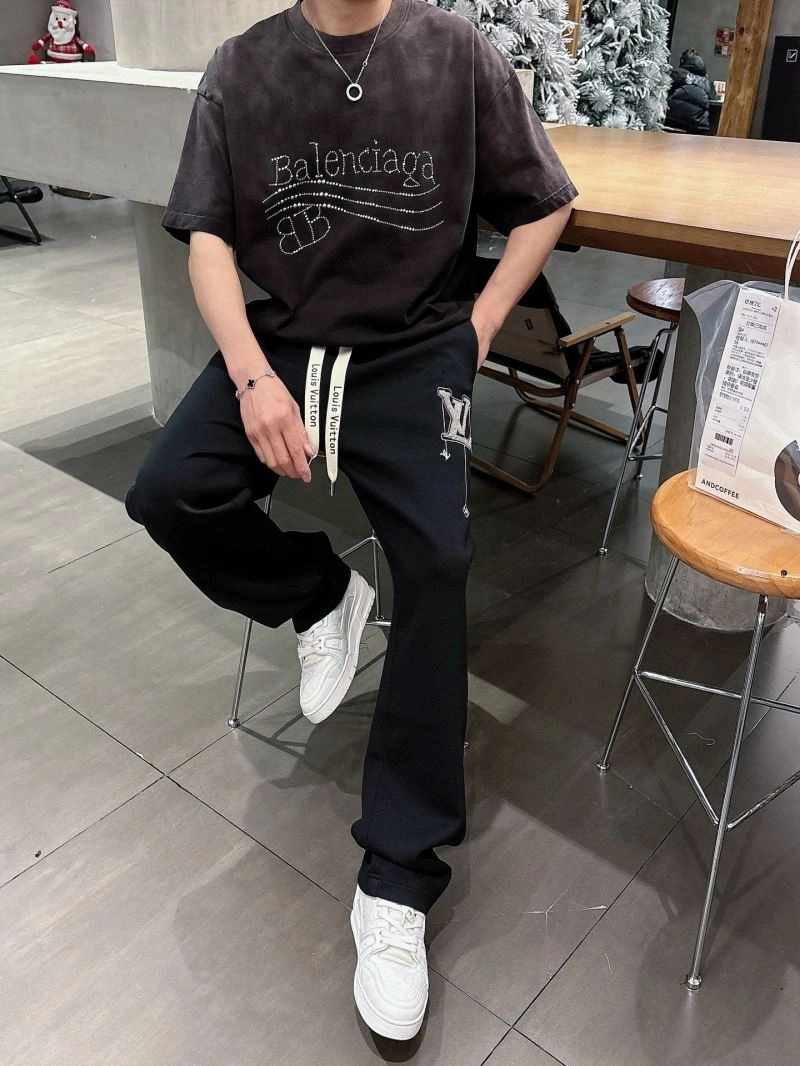 Lightweight Louis Vuitton Long Pants 134028