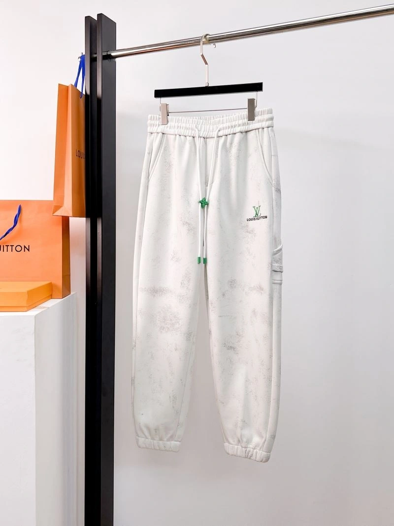 Louis Vuitton Long Pants FashionForward 134006