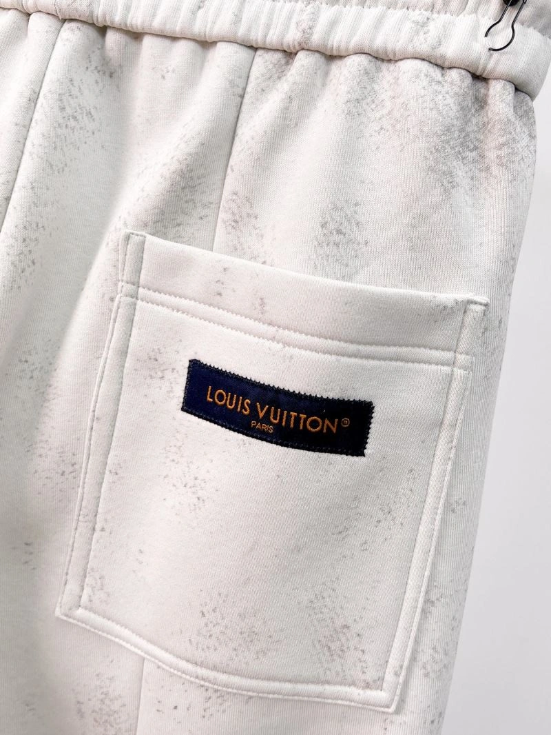 Louis Vuitton Long Pants FashionForward 134006