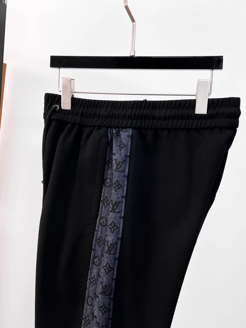 Sustainable Louis Vuitton Long Pants 134025