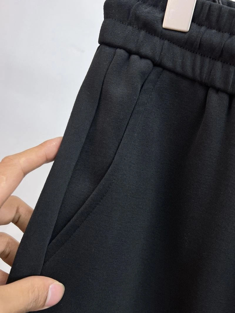 Stylish Louis Vuitton Long Pants 134002
