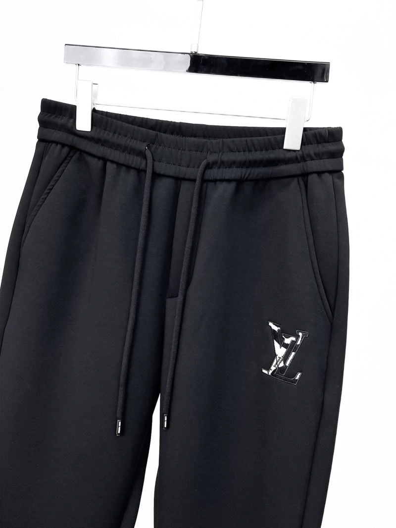 NewStyle Louis Vuitton Long Pants 133980