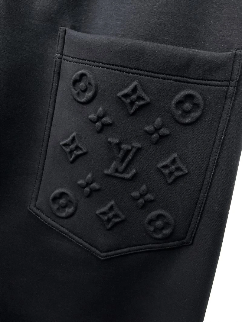 NewStyle Louis Vuitton Long Pants 133980