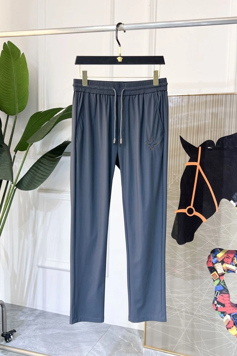 Louis Vuitton Long Pants Classic 133995