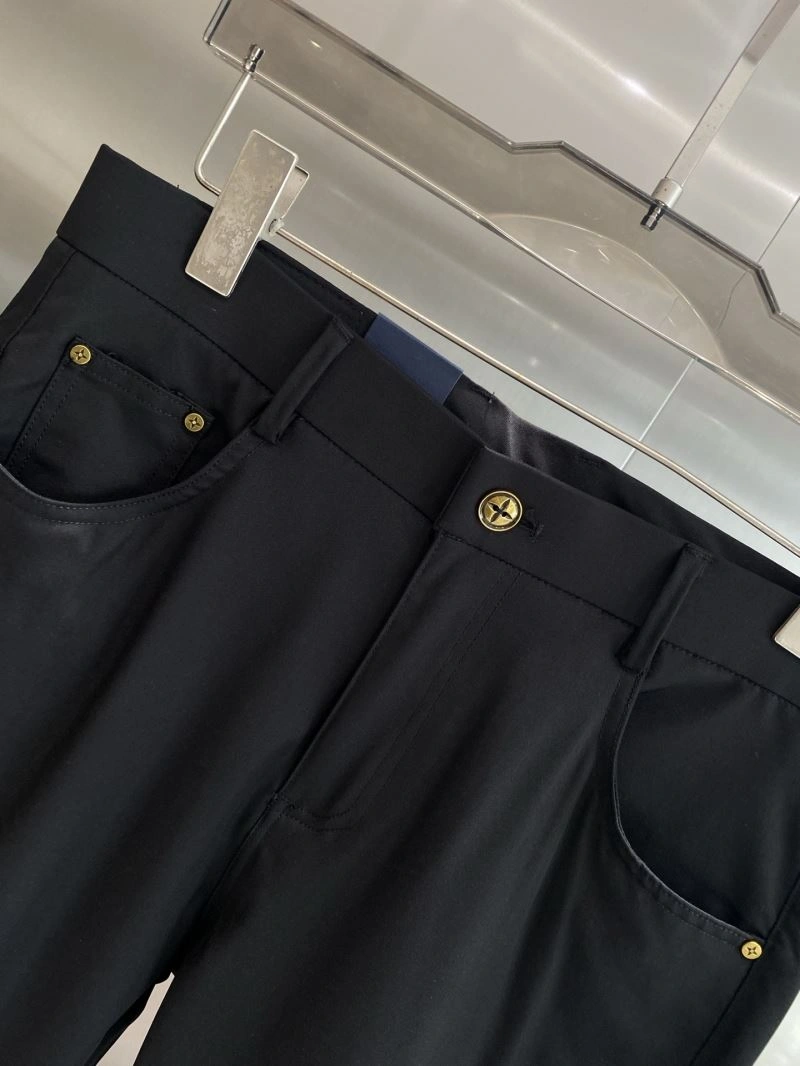 Sustainable Louis Vuitton Long Pants 133996