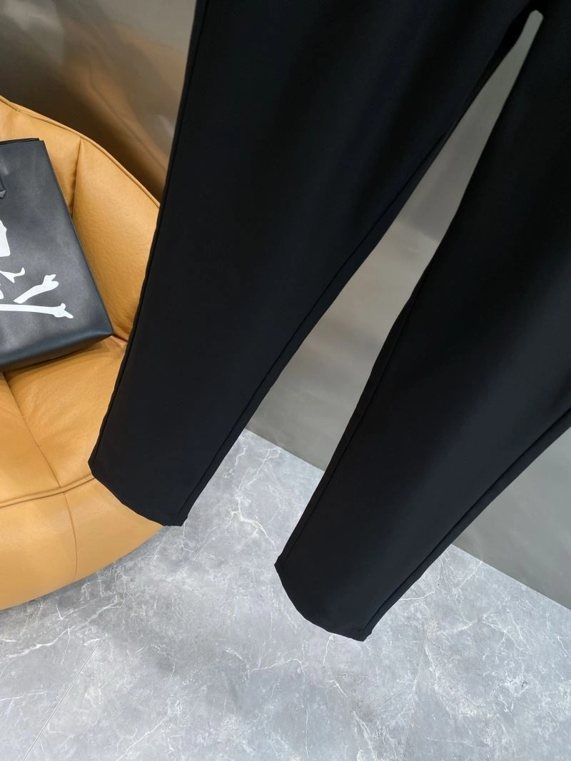 Sustainable Louis Vuitton Long Pants 133996