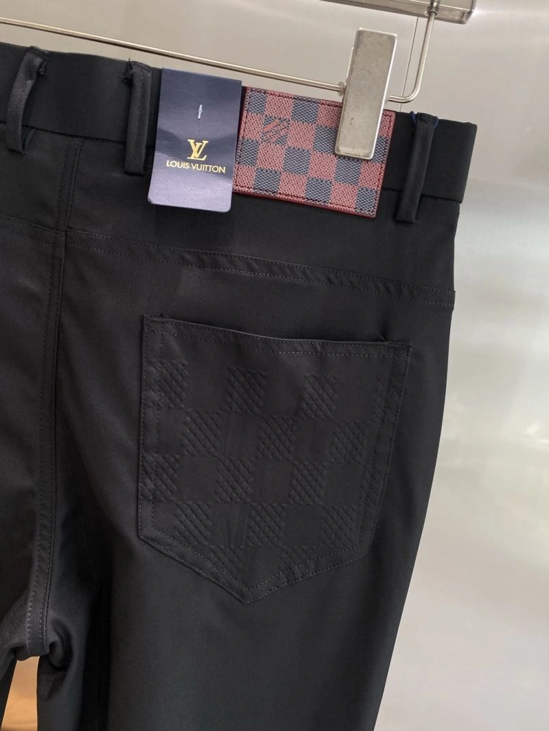 Sustainable Louis Vuitton Long Pants 133996