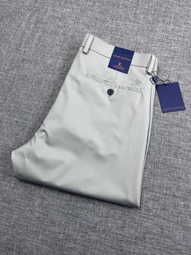 Louis Vuitton Long Pants UrbanChic 133970