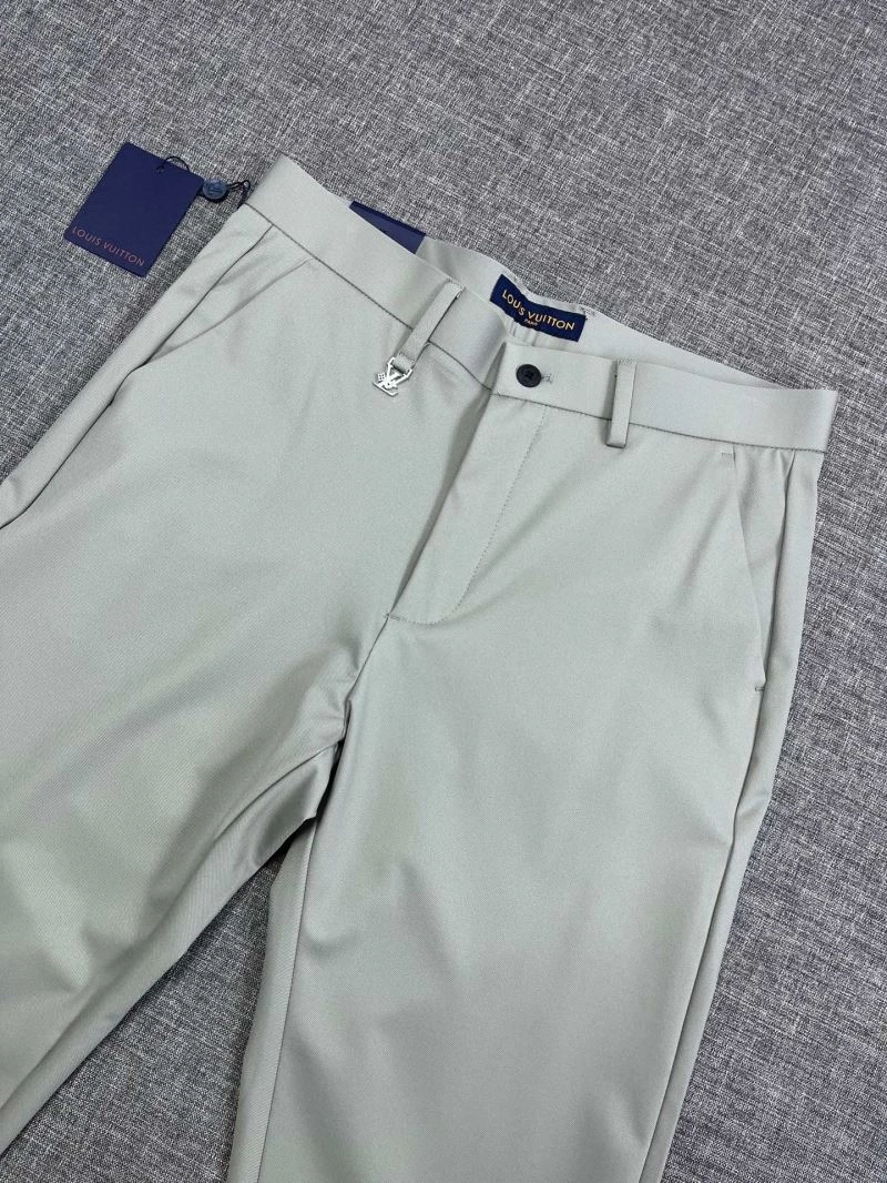 Louis Vuitton Long Pants UrbanChic 133970