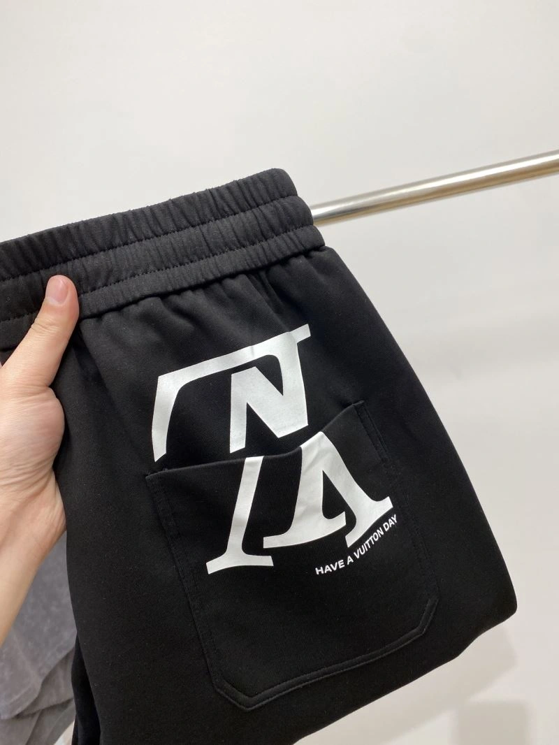 Resilient Louis Vuitton Long Pants 133988