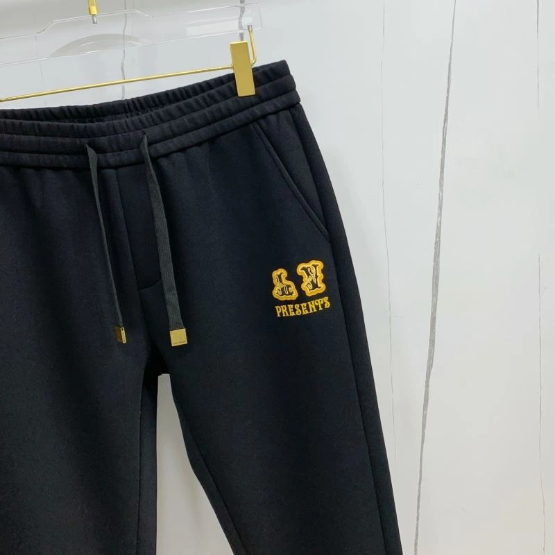 Elegant Louis Vuitton Long Pants 133997
