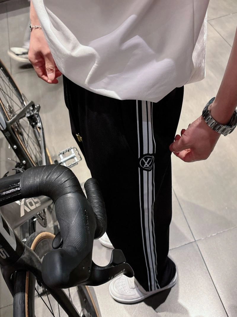 SmoothTexture Louis Vuitton Long Pants 133101
