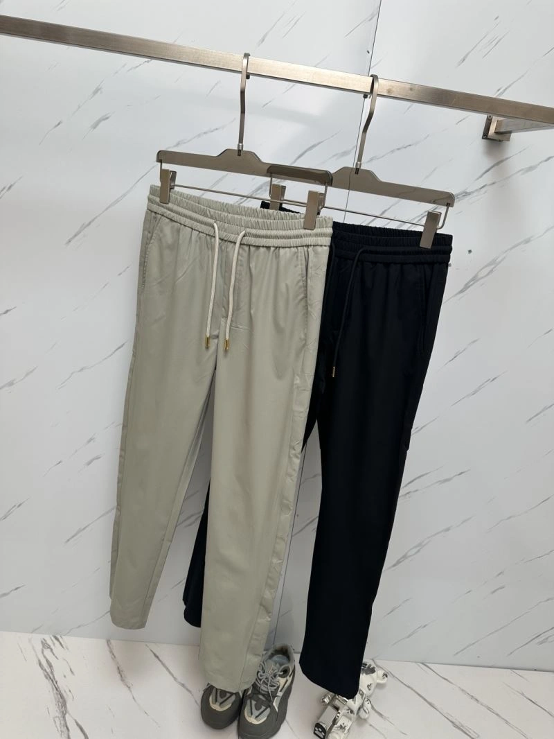 Packable Louis Vuitton Long Pants 133039