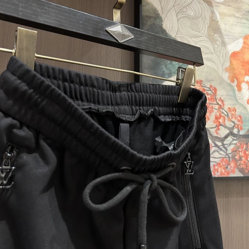 Sophisticated Louis Vuitton Long Pants 133035