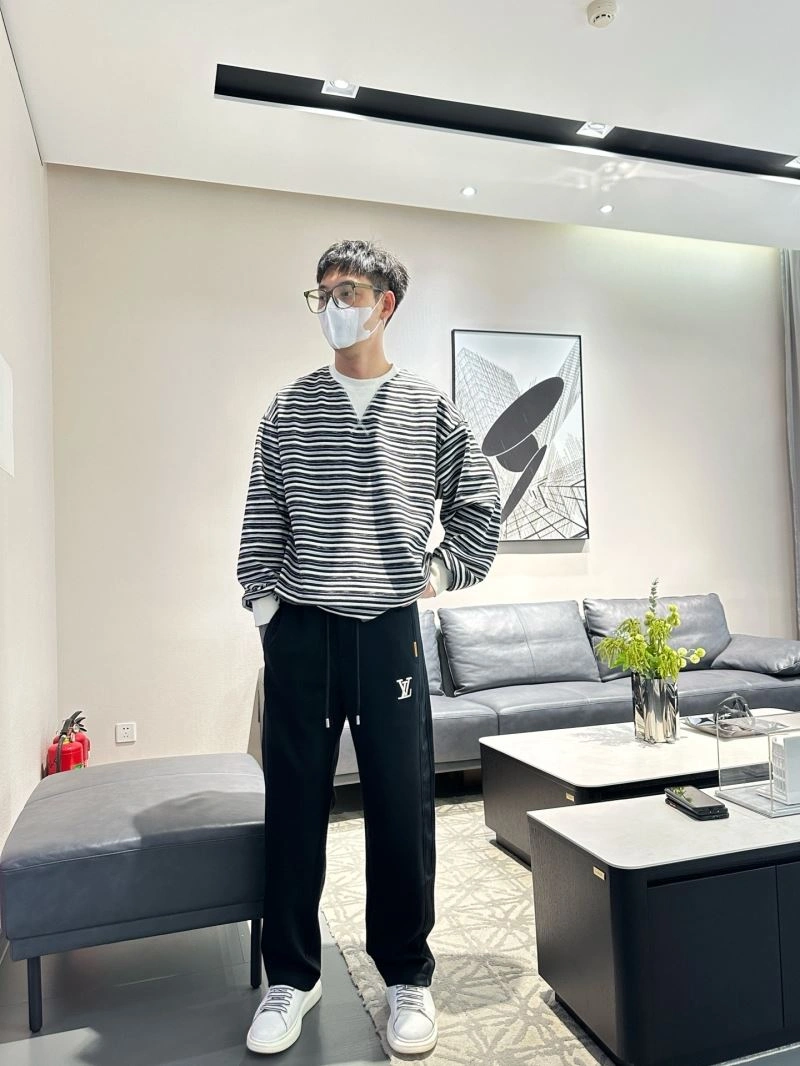 Louis Vuitton Long Pants Stylish 133030