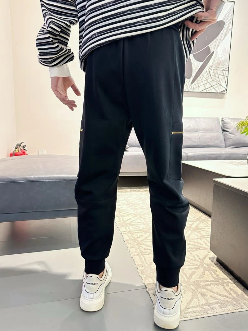 Compact Louis Vuitton Long Pants 133026