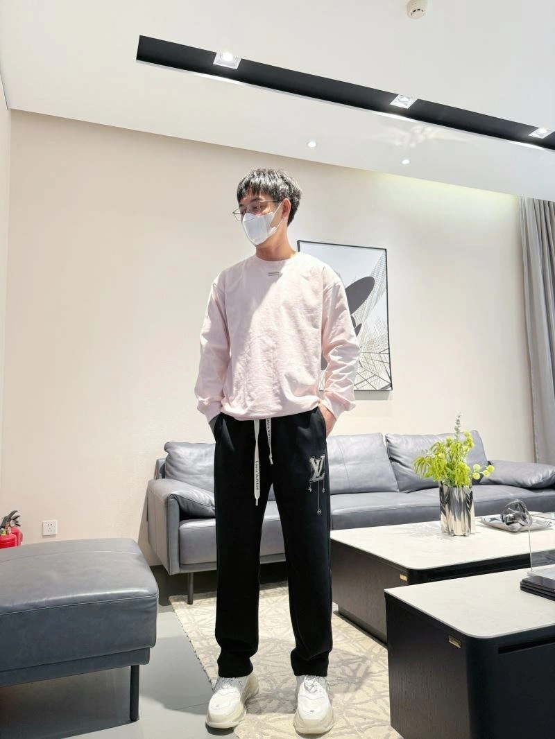 Louis Vuitton Long Pants Compact 133028