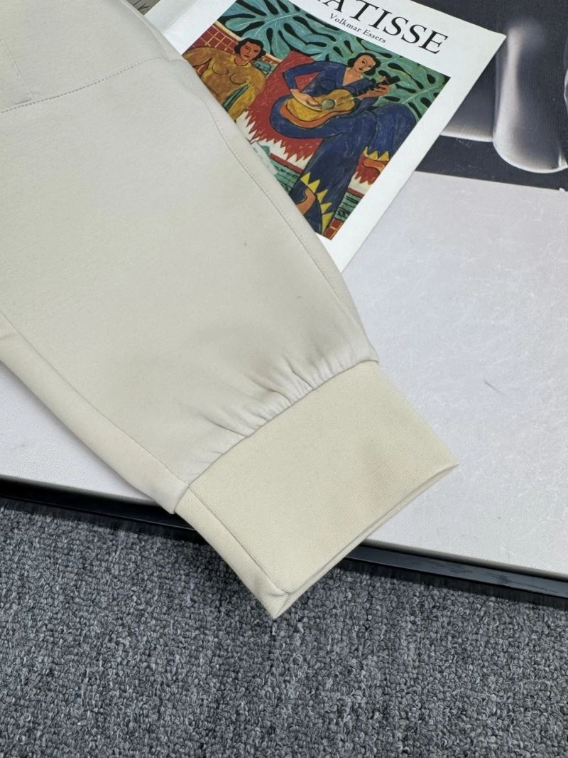 Louis Vuitton Long Pants UrbanChic 133024