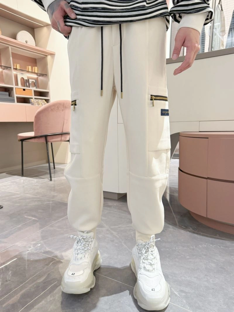 UrbanChic Louis Vuitton Long Pants 133020