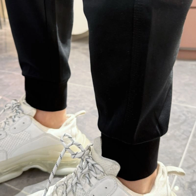 Louis Vuitton Long Pants Flexible 133002